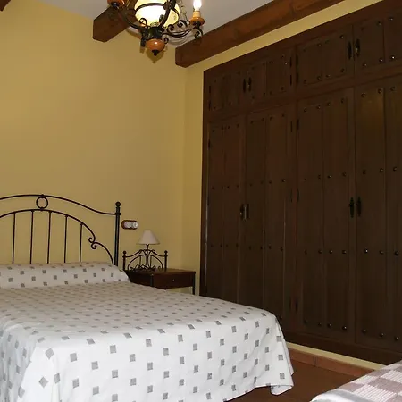 Chalet Rocal بيت للعطل ليديسما