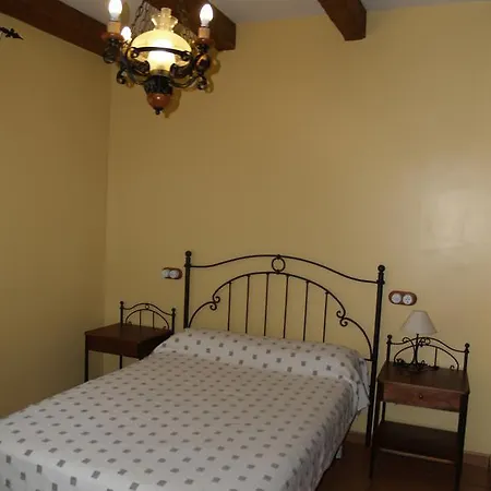 Chalet Rocal بيت للعطل ليديسما